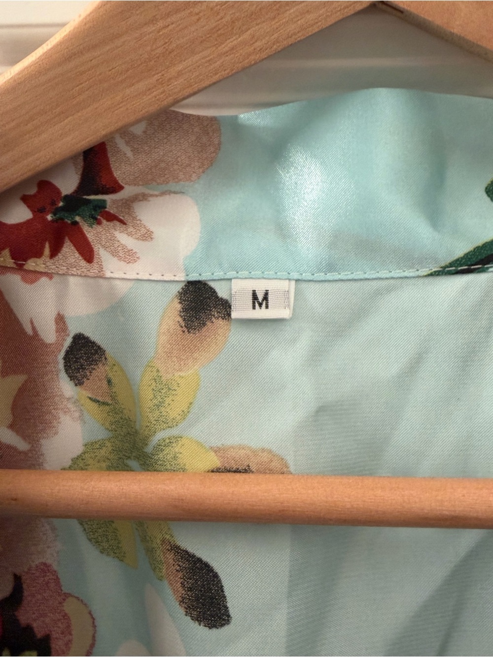 Silk-Feel Floral Robe - Light Blue - Picture 3 of 3